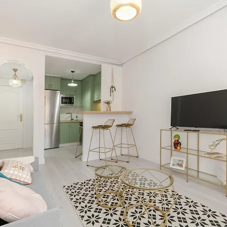 Apartment Balcon Al Encanto Con Parking By *